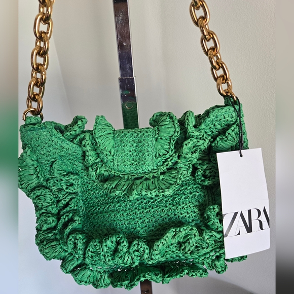 Zara Emerald Green 💚 Ruffle Shoulder Bag - Picture 2 of 8